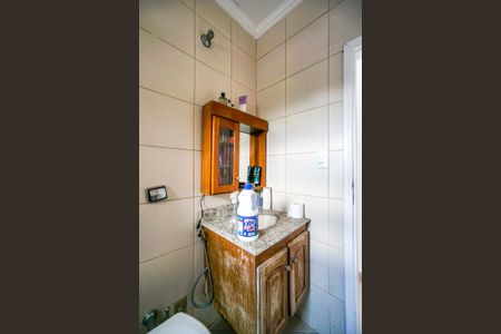 Casa de condomínio para alugar com 200m², 4 quartos e 2 vagasBanheiro social