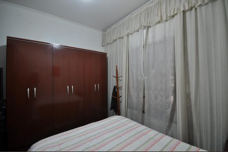 Casa à venda com 149m², 3 quartos e 2 vagasQuarto 2