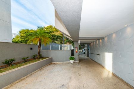 Apartamento à venda com 101m², 3 quartos e 2 vagasEntrada