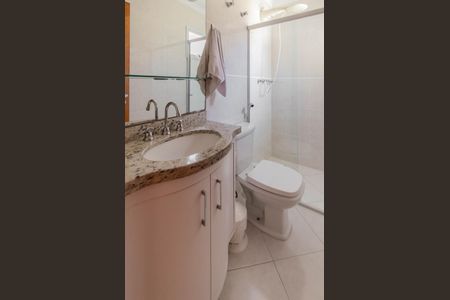 Casa à venda com 161m², 4 quartos e 3 vagasBanheiro da Suíte 1