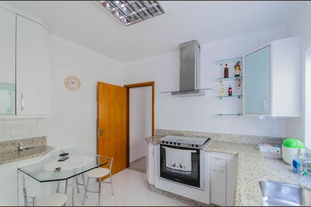 Casa à venda com 161m², 4 quartos e 3 vagasCozinha