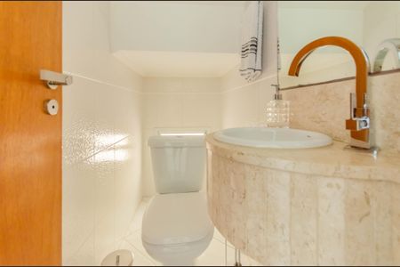 Casa à venda com 161m², 4 quartos e 3 vagasLavabo