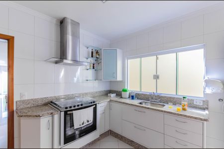 Casa à venda com 161m², 4 quartos e 3 vagasCozinha