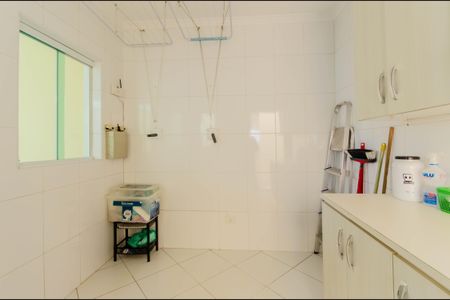 Casa à venda com 161m², 4 quartos e 3 vagasÁrea de Serviço