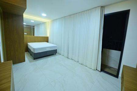 Studio para alugar com 40m², 1 quarto e 1 vaga Studio para alugar com 40m², 1 quarto e 1 vagaStudio