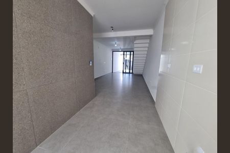 Casa à venda com 125m², 3 quartos e 2 vagasFoto 03
