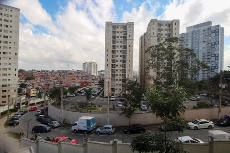 Vista da Sala de apartamento para alugar com 2 quartos, 42m² em Vila Suzana, São Paulo