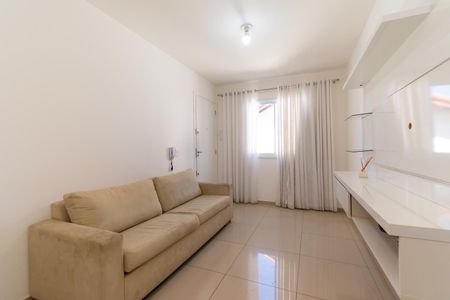 Apartamento à venda com 45m², 2 quartos e 1 vaga Apartamento à venda com 45m², 2 quartos e 1 vagaSala
