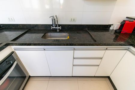 Apartamento à venda com 45m², 2 quartos e 1 vaga Apartamento à venda com 45m², 2 quartos e 1 vagaCozinha
