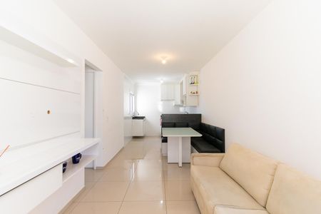 Apartamento à venda com 45m², 2 quartos e 1 vaga Apartamento à venda com 45m², 2 quartos e 1 vagaSala