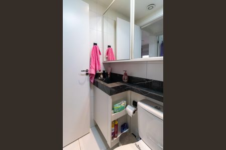 Apartamento para alugar com 37m², 2 quartos e sem vagaBanheiro
