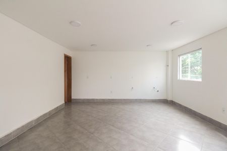 Apartamento à venda com 43m², 2 quartos e sem vagaÁrea comum