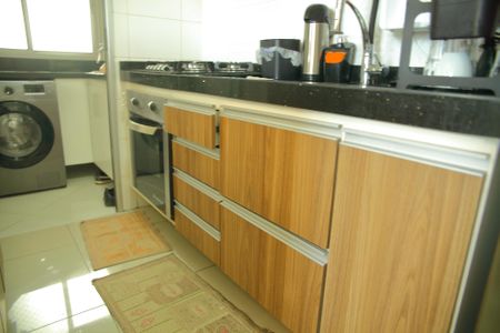 Apartamento à venda com 60m², 2 quartos e 1 vagaCozinha