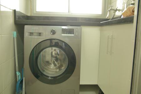 Apartamento à venda com 60m², 2 quartos e 1 vagaÁrea de Serviço