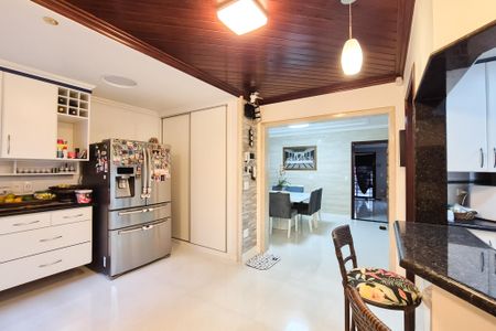Casa à venda com 530m², 4 quartos e 3 vagasCozinha