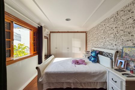 Casa à venda com 530m², 4 quartos e 3 vagasQuarto 2