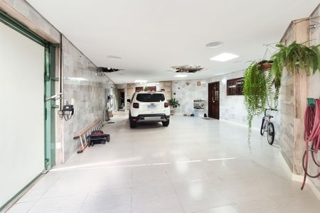 Casa à venda com 530m², 4 quartos e 3 vagasGaragem