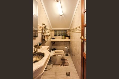 Casa à venda com 530m², 4 quartos e 3 vagasLavabo