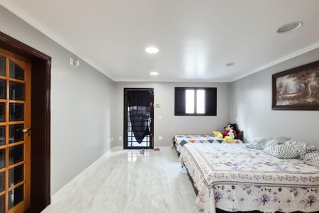 Casa à venda com 530m², 4 quartos e 3 vagasSuíte 2