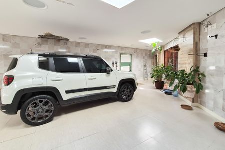 Casa à venda com 530m², 4 quartos e 3 vagasGaragem