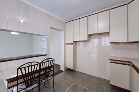 Casa à venda com 275m², 3 quartos e 2 vagasCozinha