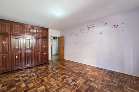 Casa à venda com 275m², 3 quartos e 2 vagasQuarto 1