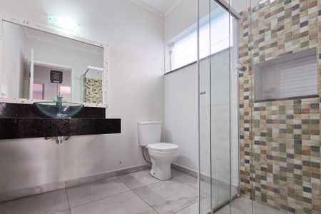 Casa à venda com 275m², 3 quartos e 2 vagasBanheiro Social