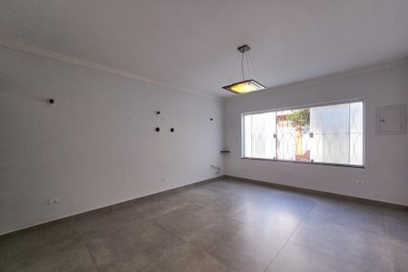 Casa à venda com 275m², 3 quartos e 2 vagasSala