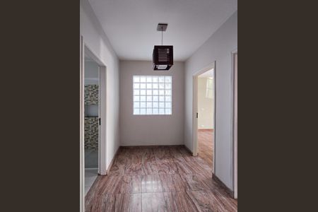 Casa à venda com 275m², 3 quartos e 2 vagasAcesso - Quartos