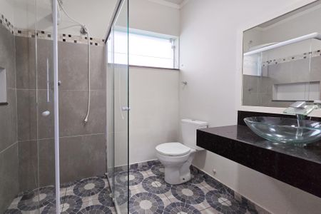 Casa à venda com 275m², 3 quartos e 2 vagasBanheiro - Suíte