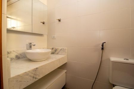 Apartamento para alugar com 134m², 4 quartos e 2 vagasBanheiro