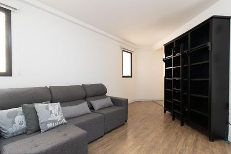Apartamento para alugar com 134m², 4 quartos e 2 vagasSala