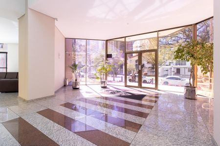 Apartamento para alugar com 134m², 4 quartos e 2 vagasHall de entrada