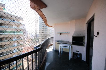 Varanda de apartamento para alugar com 4 quartos, 133m² em Aviação, Praia Grande