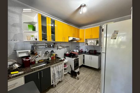 Apartamento à venda com 68m², 2 quartos e 1 vagaCozinha