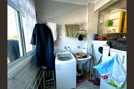 Apartamento à venda com 68m², 2 quartos e 1 vagaÁrea de Serviço