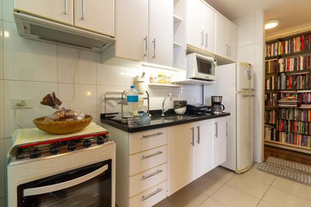 Apartamento à venda com 110m², 2 quartos e 1 vagaCozinha e Área de Serviço