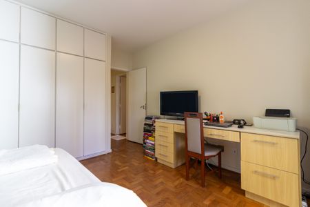 Apartamento à venda com 110m², 2 quartos e 1 vagaQuarto