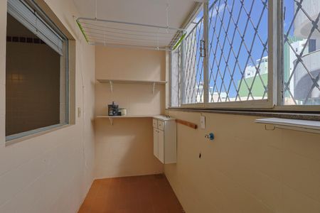 Apartamento à venda com 100m², 3 quartos e 1 vagaÁrea de Serviço