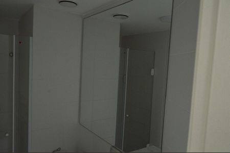 Apartamento à venda com 60m², 2 quartos e 1 vaga Apartamento à venda com 60m², 2 quartos e 1 vagaBanheiro