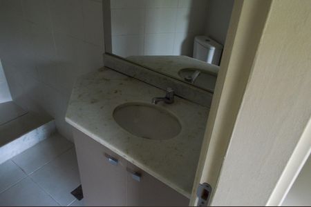 Apartamento à venda com 60m², 2 quartos e 1 vaga Apartamento à venda com 60m², 2 quartos e 1 vagaBanheiro da Suíte