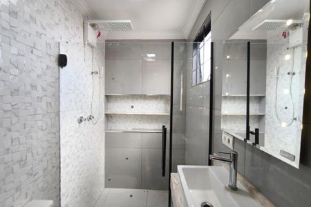 Casa para alugar com 116m², 3 quartos e 2 vagasBanheiro Suíte
