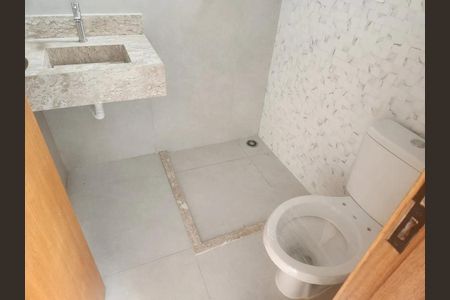 Casa à venda com 2 quartos, 135m² em Vila Constança, São Paulo