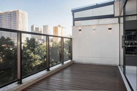 Varanda de kitnet/studio à venda com 1 quarto, 60m² em Chácara Inglesa, São Paulo