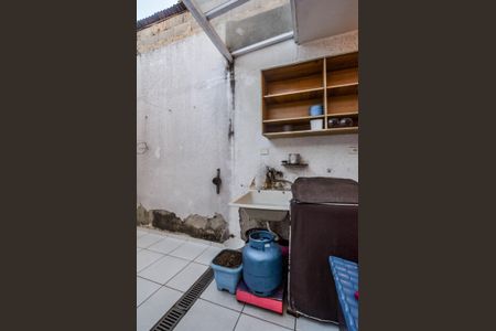 Casa à venda com 120m², 3 quartos e 2 vagasÁrea de Serviço