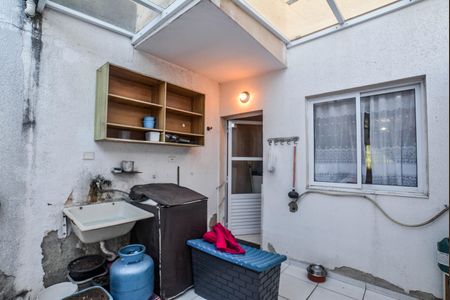 Casa à venda com 120m², 3 quartos e 2 vagasÁrea de Serviço