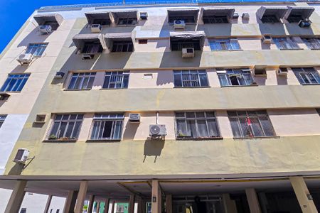 Apartamento à venda com 70m², 2 quartos e 1 vagaFachada do bloco