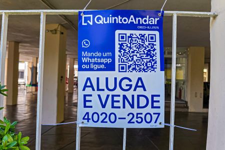 Apartamento à venda com 70m², 2 quartos e 1 vagaPlaquinha