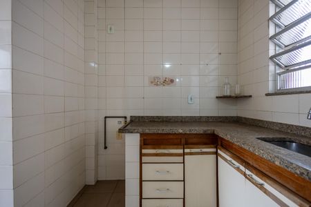 Apartamento à venda com 92m², 2 quartos e sem vaga Apartamento à venda com 92m², 2 quartos e sem vagaCozinha