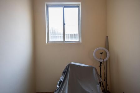 Apartamento à venda com 92m², 2 quartos e sem vaga Apartamento à venda com 92m², 2 quartos e sem vagaQuarto de Serviço